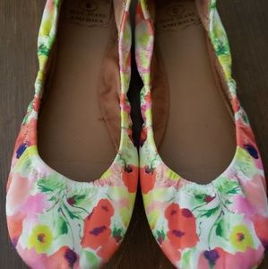 Lucky brand floral flats